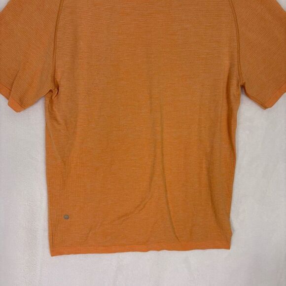 Lululemon Orange Men’s Workout Short Sleeve Top Size Medium - Picture 7 of 10
